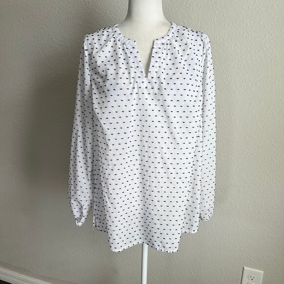 Lane Bryant White Embroidered Dot Long Sleeve Top Women's 12 Relaxed V-neck - Picture 1 of 8